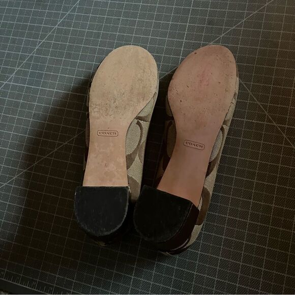 Authentic Coach Odella Block Heel Bow Accent - Picture 7 of 10